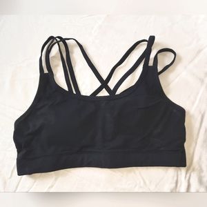 Gap Womans Strappy Sports Bra Size Medium